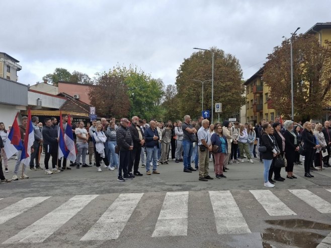 Нови Град обиљежио Дан одбране општине „Маршом слободе“