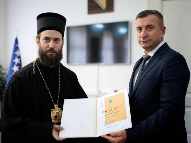 Помоћ СПЦ породицама које су претрпјеле штету у поплавама у Коњицу