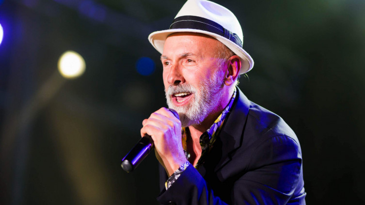 Сарајевски, кратак, осврт на„Караулу“…