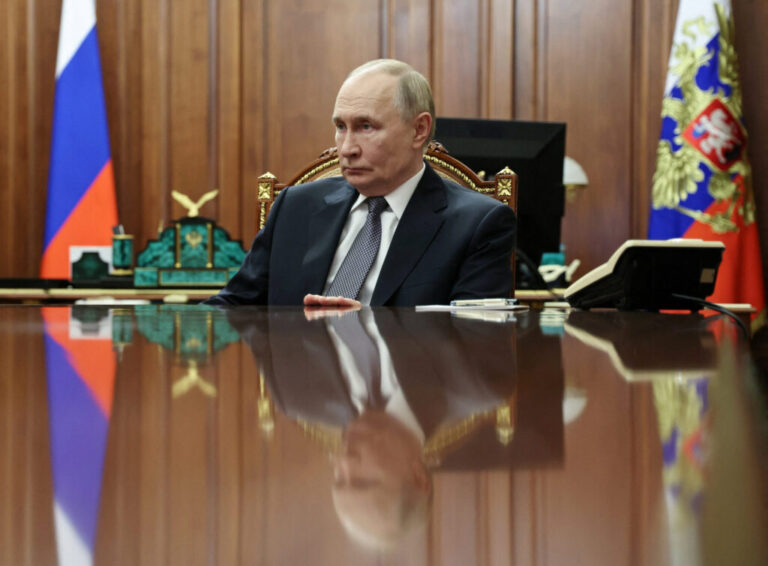 ЕКСКЛУЗИВНО – Владимир Путин размишља да поднесе оставку!