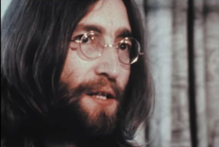 Прије 45 година у Њујорку убијен Џон Ленон