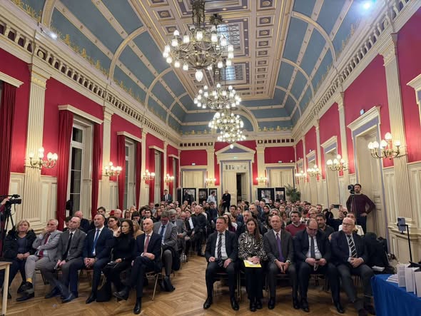 У Паризу одржан скуп о Дејтону, БиХ протекторат