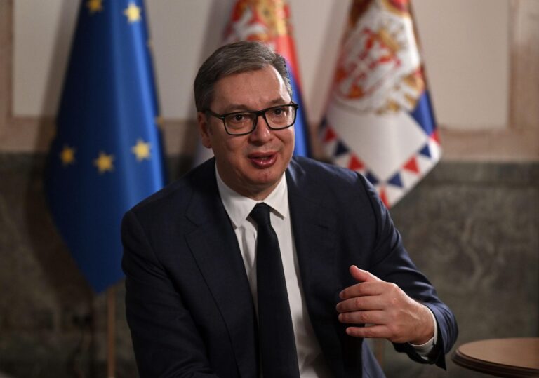 Подржавам захтјев опозиције, хитно укинути Вучићеве изборне услове