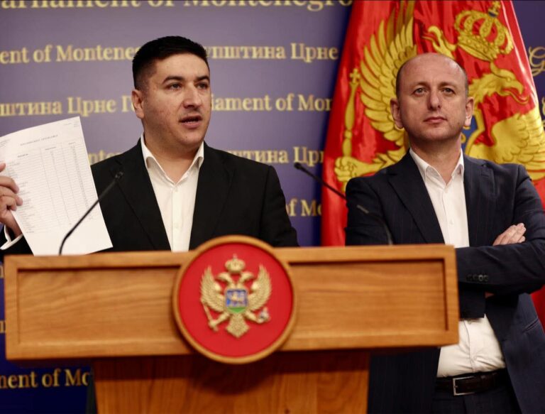 Поздрављам одлуку Милана Кнежевића и ДНП-а, образ српског народа је изнад функција