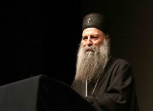 Стипендије за 100 ђака и студената са Косова и Метохије