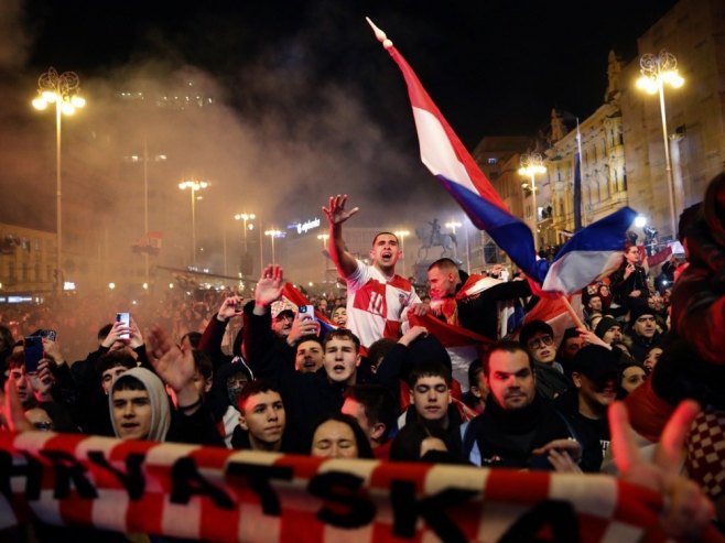 Истрага због узвика „За дом спремни“ током дочека рукометаша у Загребу