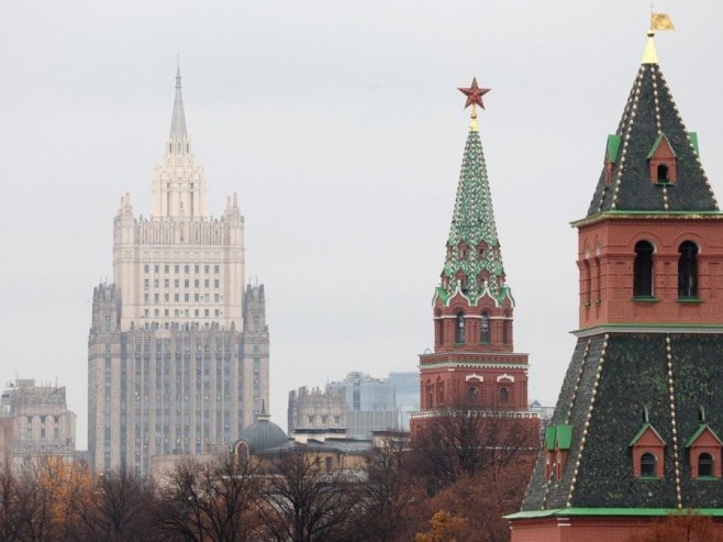 Лондон и Париз се спремају да наоружају Кијев нуклеарном бомбом