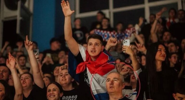 Судија Уставног суда БиХ на концерту Томпсона уз усташке поздраве