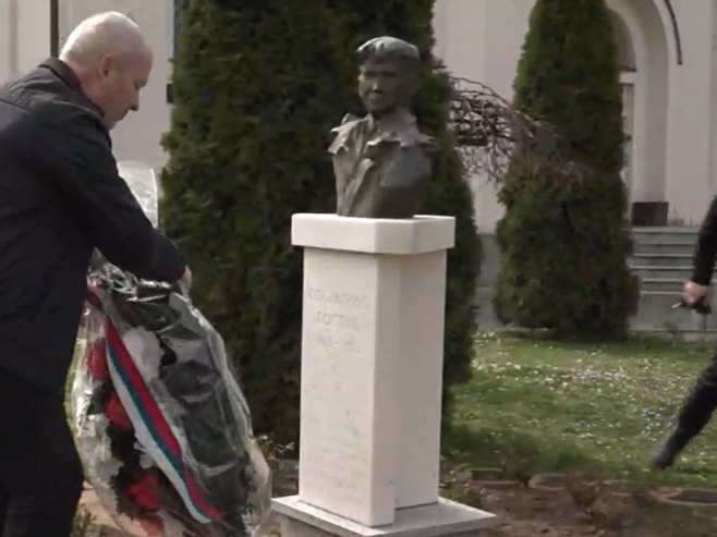 Споменко показао како се воли отаџбина (видео)