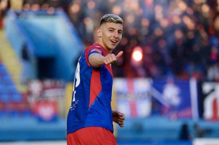 Федерални селектор Сергеј Барбарез позвао Србина за Велс!