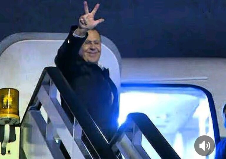 Лавров вјерује Србима