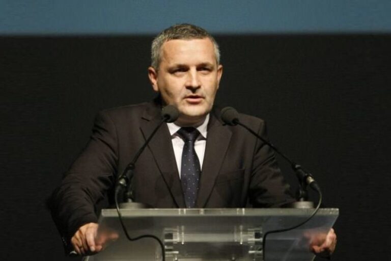 Подршка Влади Републике Српске