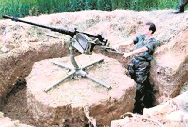 Владан Лукић напустио Француску и дошао да се бори против НАТО-а