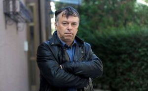 Директан позив за борбу против демократске и слободне Европе