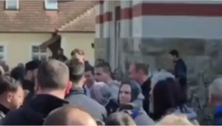 Када се секташтво прогласи за одбрану Цркве