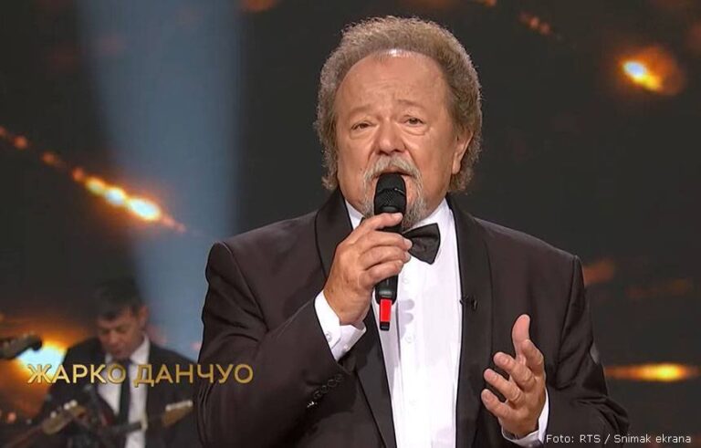 Кад се син стиди да призна да му је отац Србин!