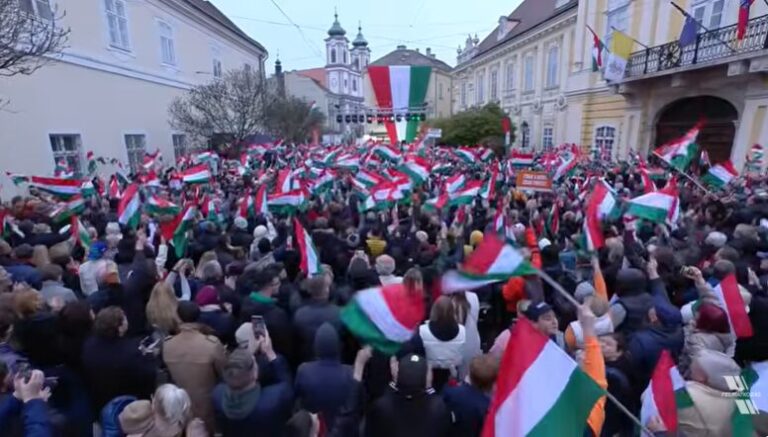 Послије Мађарске Запад подијељен на САД и Европску унију