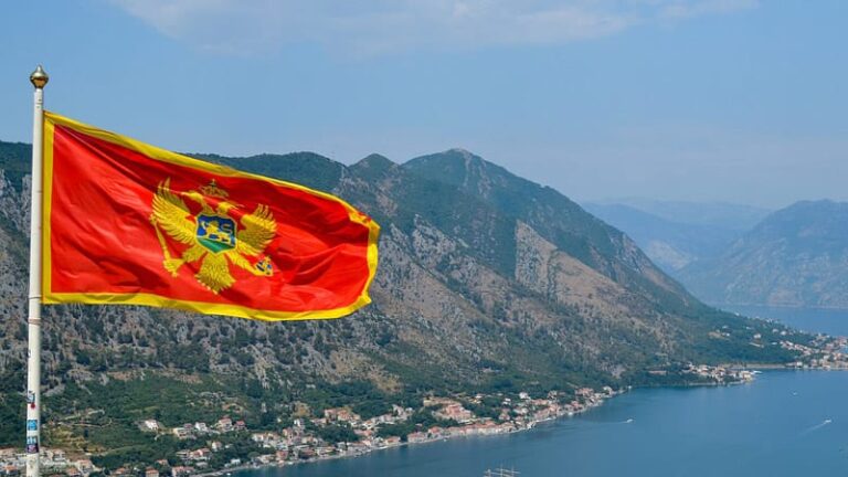 Нова опасност за Србе у Црној Гори