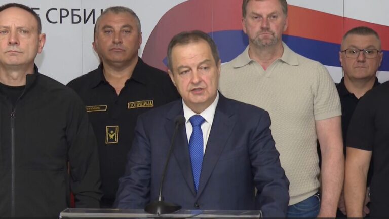 Језиво блокадерско насиље