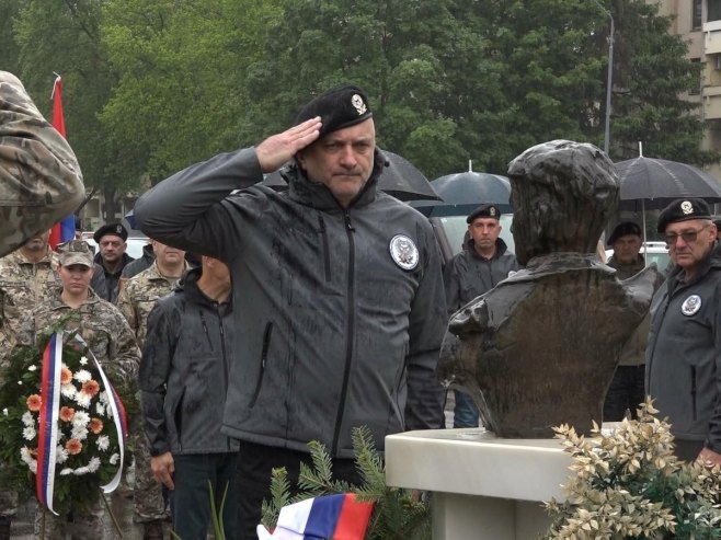 У Добоју обиљежен Дан 65. заштитног моторизованог пука Војске Републике Српске