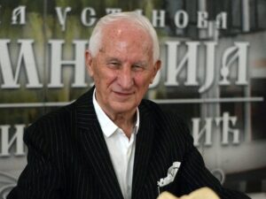 Матији Бећковићу уручена Пушкинова медаља за животно дјело