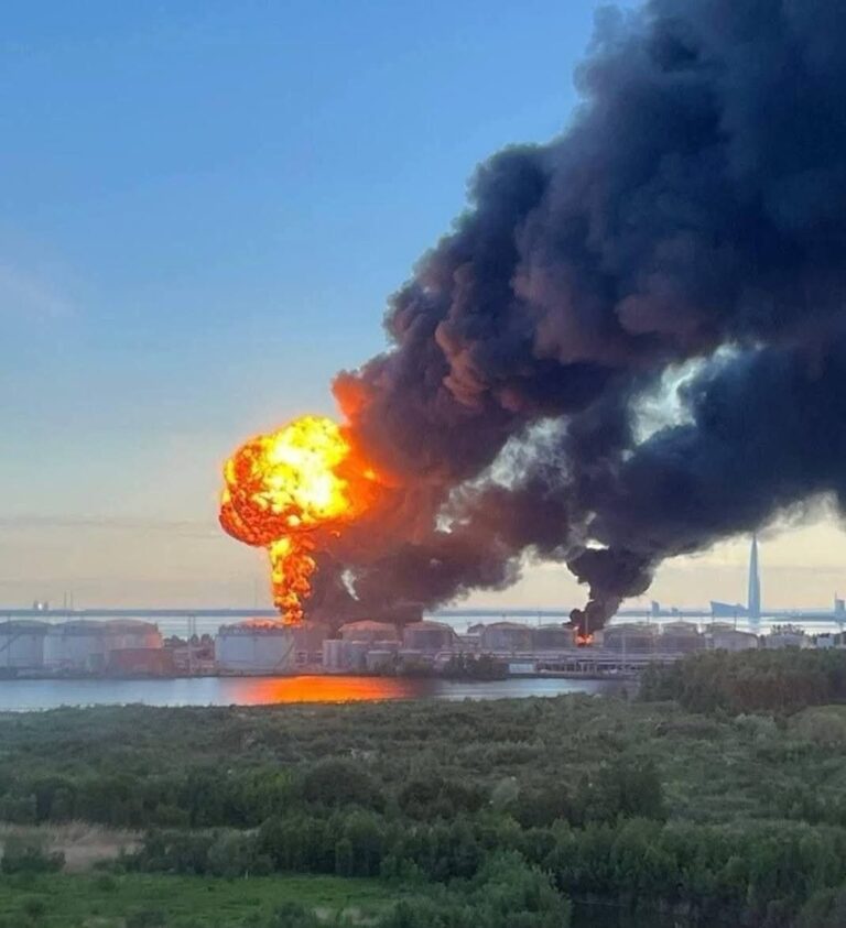 Разоран напад на Санкт Петербург