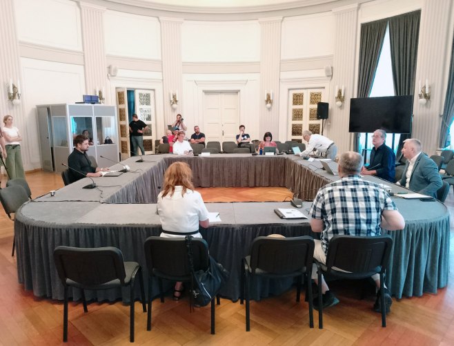 Одлука о изградњи одлагалишта нуклеарног отпада је политичка