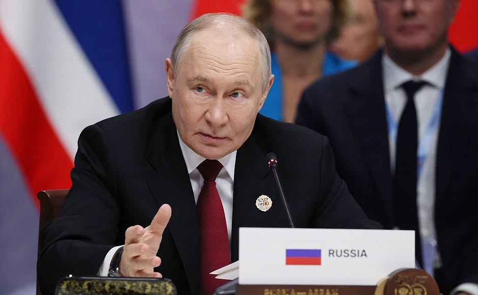 Путин на јубиларним сједницама Самита Русија – Асоцијацијација југоисточне Азије