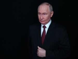 Запад је прво подијелио Србе у више држава, а затим се ухватио за Украјину