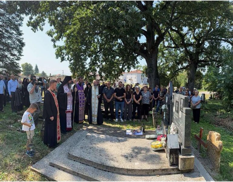 Крв невине дјеце нас обавезује да останемо овдје