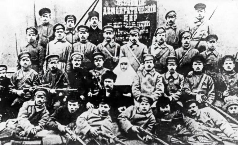 100  година комунизма – 100 милиона мртвих Руса