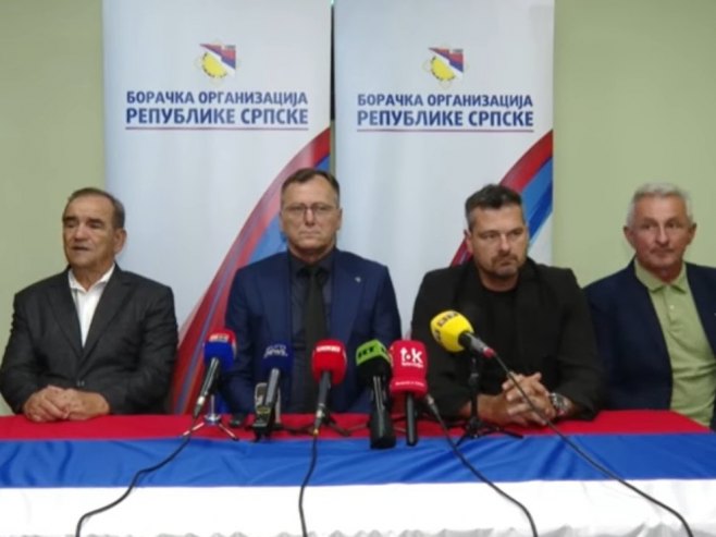 Стаћемо иза сваког појединца који је узразио захвалност и саучешће генералу Младићу