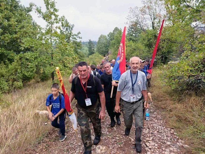 Марш „Стазама егзодуса“ протиче без проблема