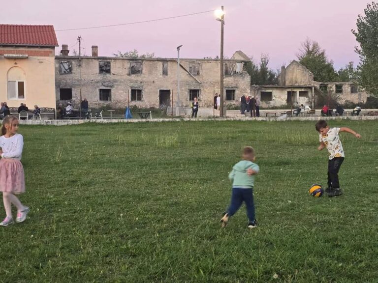 Село Ислам Грчки код Бенковца, Равни Котари, Далмација