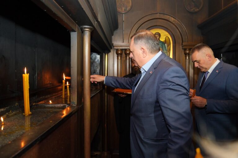 Свијеће као захвалност Богу
