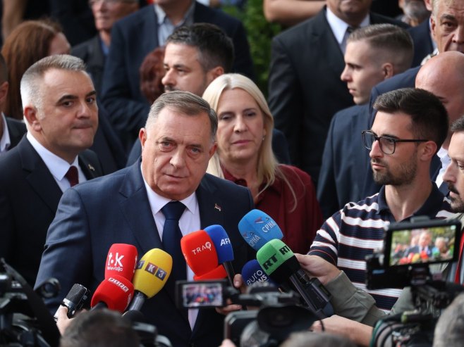 Република Српска је створена за вјечност, Сарајево тоне у мрак