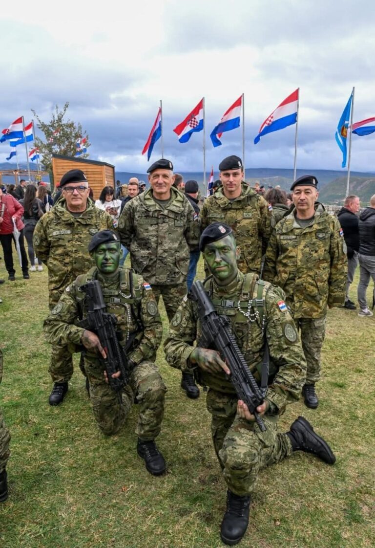 Заједничке војне вјежбе Хрвата и Албанаца