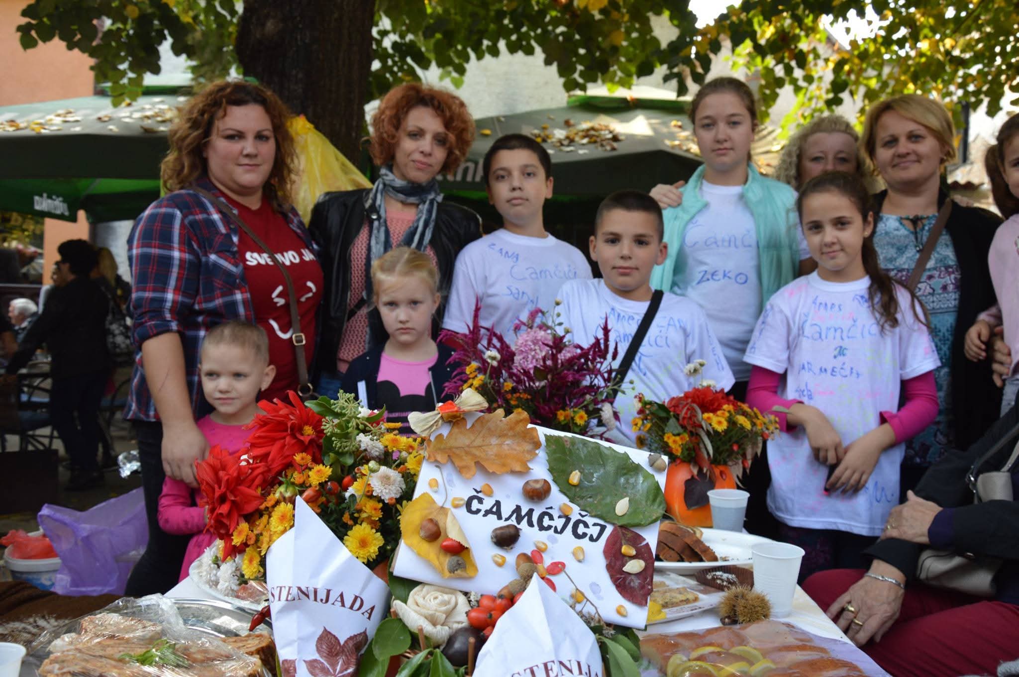 ФОТО-ПРИЧА са 28. кестенијаде: Дан трећи (недјеља) – Кад је бал, нека је КЕСТЕНБАЛ!