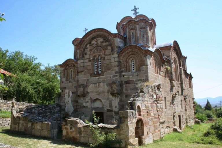 Чије су српске цркве у Северној Македонији?