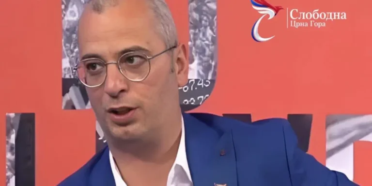 Ацо Србине!